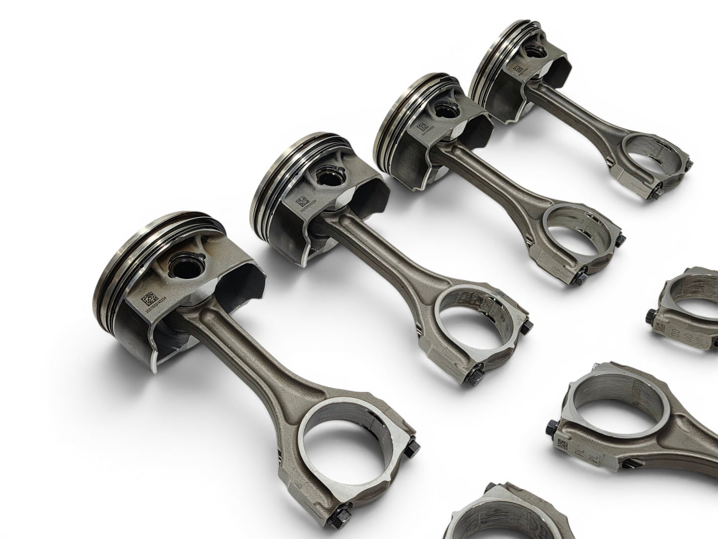 Send it Auto Parts OEM LT4 6.2L supercharged engine pistons and upgraded Pankl connecting rods set