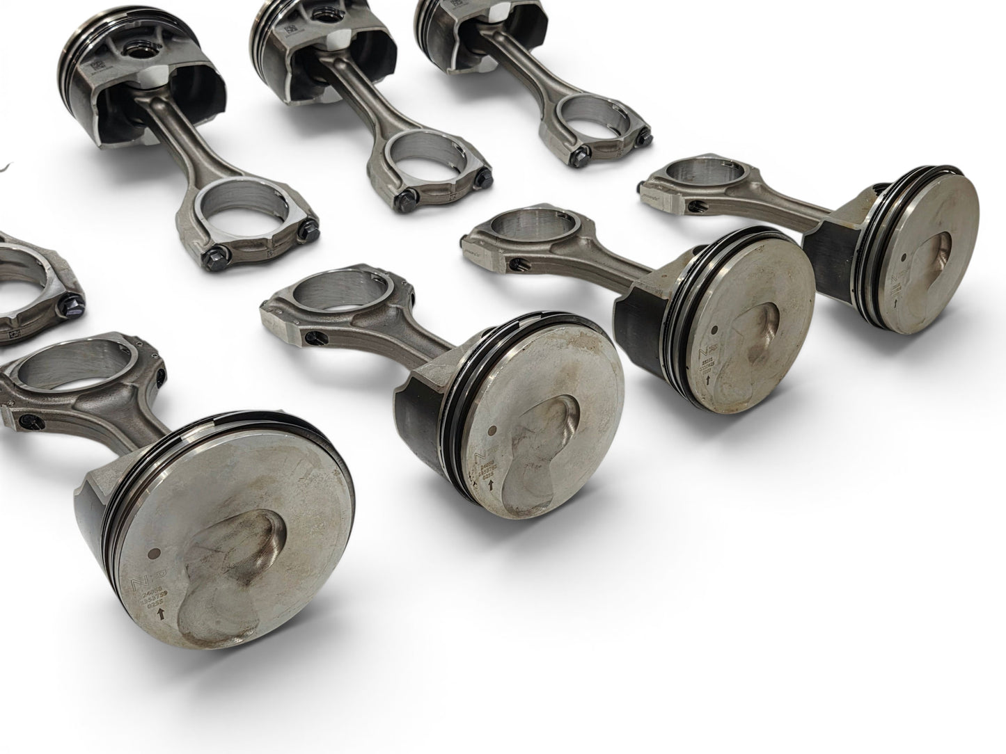Send it Auto Parts OEM GM 6.2L LT4 supercharged engine pistons and upgraded Pankl connecting rods set