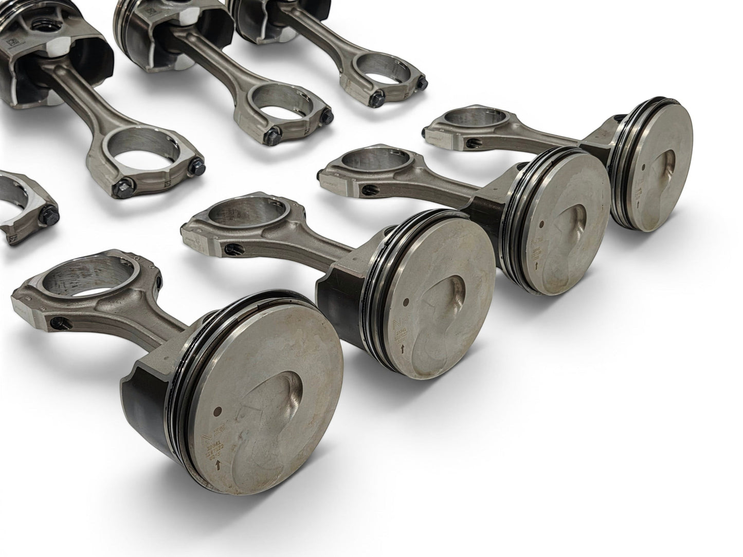 Send it Auto Parts OEM GM LT4 6.2L supercharged engine pistons and upgraded Pankl connecting rods set