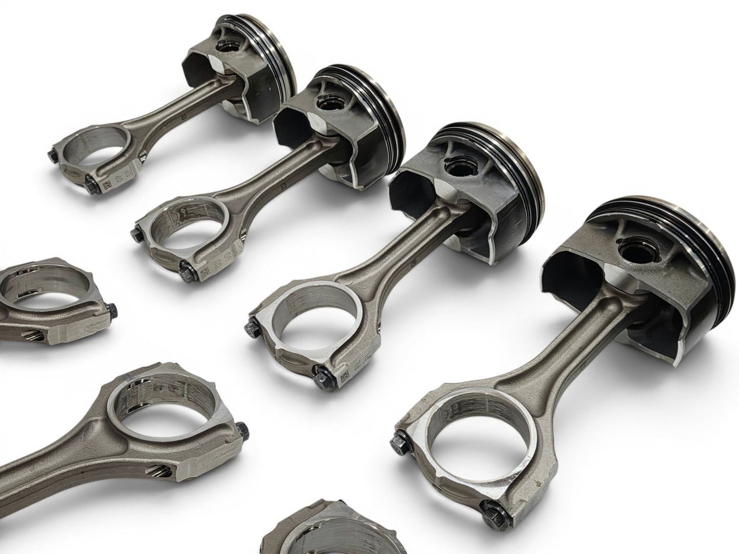 Send it Auto Parts OEM GM 6.2L LT4 supercharged engine pistons and upgraded Pankl connecting rods set.