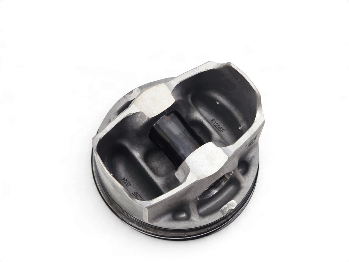 Send it Auto Parts OEM GM LT4 6.2L supercharged V8 engine piston with pin and clips for Corvette and Camaro