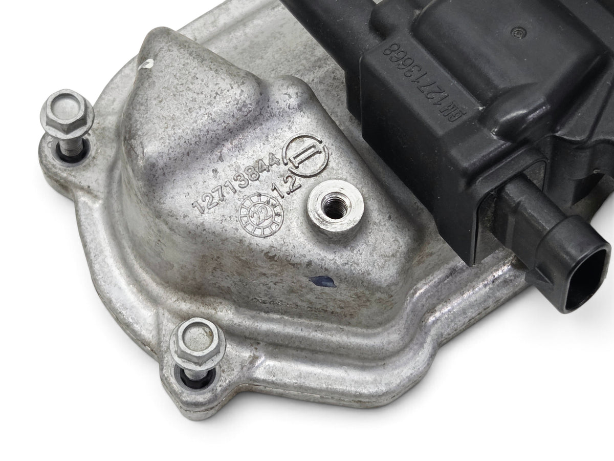 Send it Auto Parts OEM GM Gen V LT4 6.2L valve cover with ignition coil, showing part numbers 12713844 and 12713668.