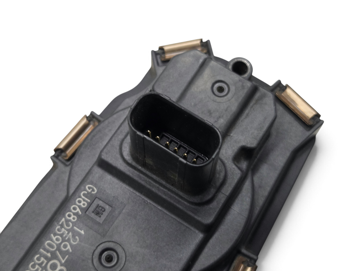 Send it Auto Parts OEM GM 12678223 fuel injection throttle body electrical connector detail for LT engine series