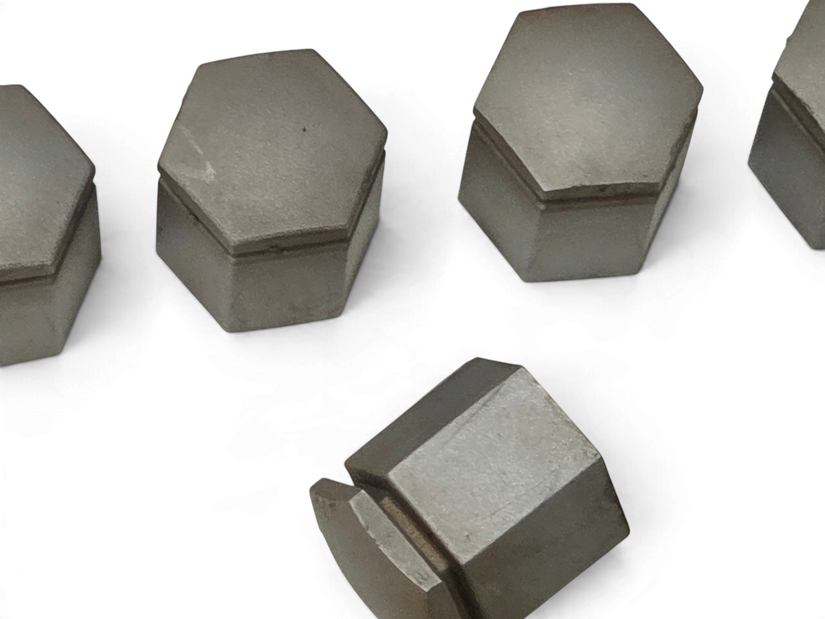 Send it Auto Parts set of five OEM grey hexagonal lug nut covers for 2004-2006 Pontiac GTO