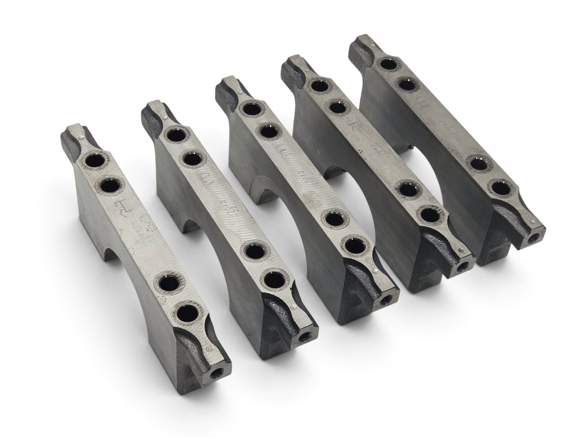 Send it Auto Parts OEM GM 6.2L V8 main bearing crankshaft caps for L86 and LT1 engines in a full set